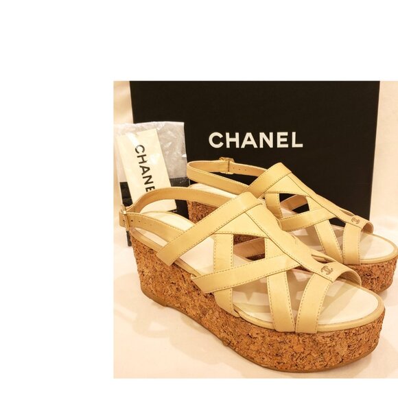 CHANEL Platform Wedge Sandals Size-EU40/~US10 Beige Leather CC Gold-tone logo - Picture 1 of 16